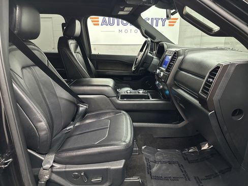 Used 2021 Ford Expedition Limited image 21