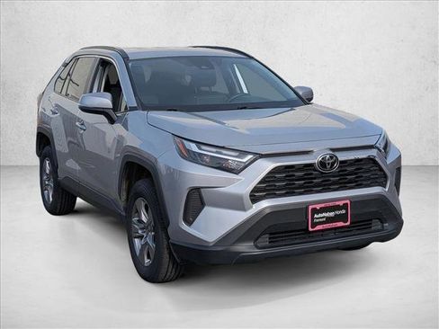 Used 2024 Toyota RAV4 XLE image 3