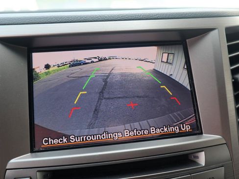 Used 2013 Subaru Outback 2.5i Limited AWD/4WD image 65