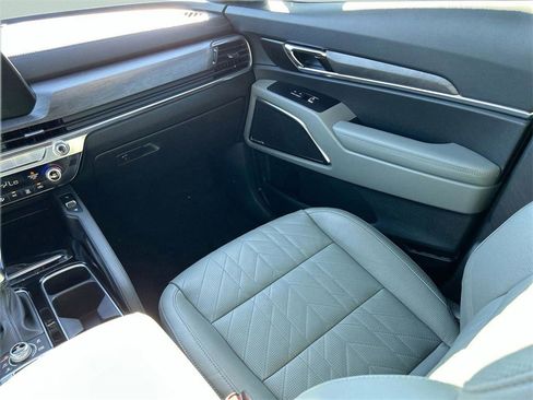 Used 2023 Kia Telluride SX X-Line image 15
