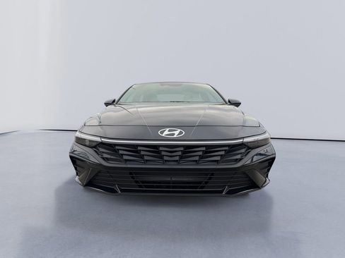 New 2026 Hyundai Elantra Sport FWD image 8