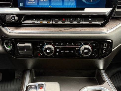 Used 2023 Chevrolet Silverado 1500 LTZ image 27