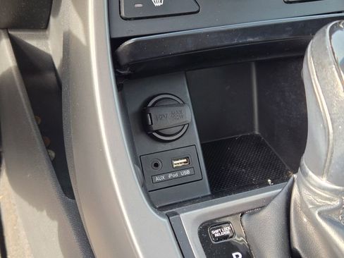 Used 2016 Hyundai Elantra Value Edition image 34