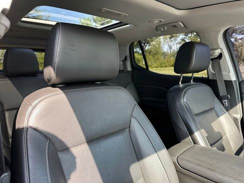 Used 2020 GMC Acadia SLT w/ Premium Package AWD/4WD image 25