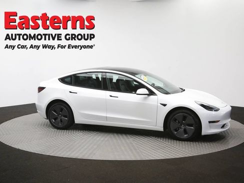 Used 2023 Tesla Model 3 Standard Range RWD image 41