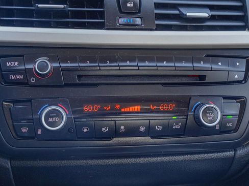 Used 2015 BMW 320i 320i Sedan 4D image 28