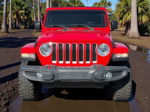 Used 2020 Jeep Wrangler Unlimited Sahara w/ Cold Weather Group AWD/4WD image 3