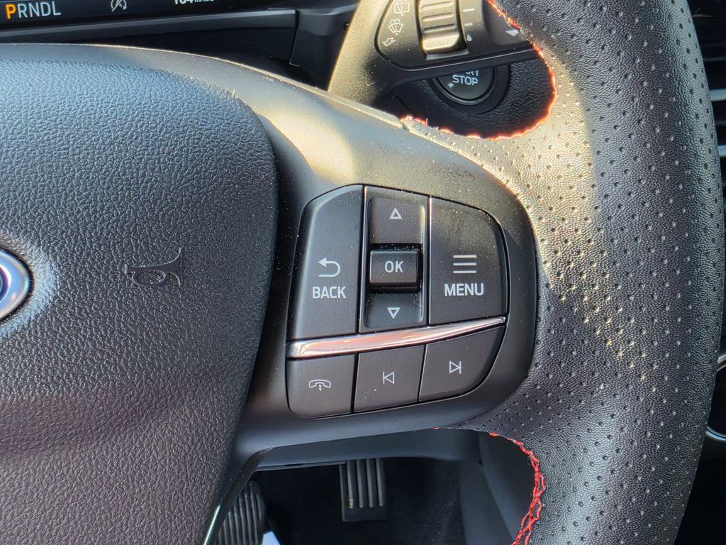 Used 2026 Ford Escape ST-Line FWD image 18