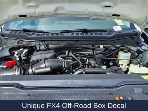 Used 2024 Ford F250 Lariat w/ Sport Appearance Package image 33