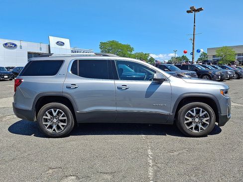 Used 2023 GMC Acadia SLE w/ Driver Convenience Package AWD/4WD image 32