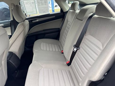 Used 2018 Ford Fusion S FWD image 20