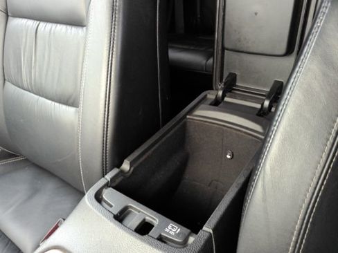 Used 2015 Jeep Grand Cherokee Limited image 48