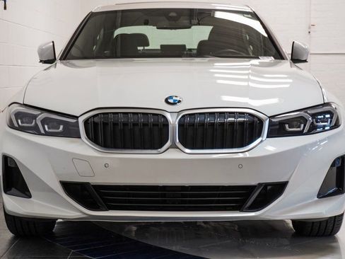 Used 2024 BMW 330i xDrive Sedan AWD/4WD image 12