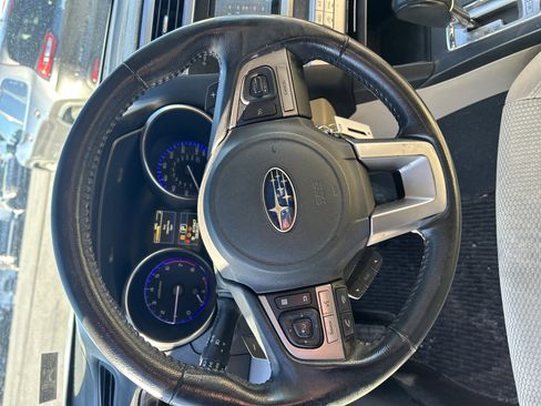 Used 2015 Subaru Outback 2.5i Premium image 11