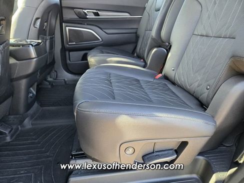 Used 2024 Kia Telluride SX X-Line AWD/4WD image 12
