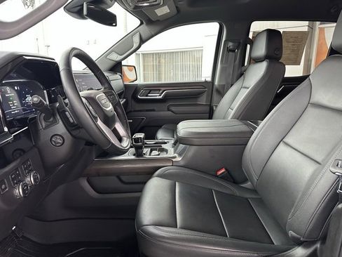 Certified 2023 GMC Sierra 1500 SLT image 32