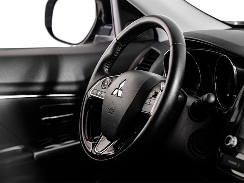 Used 2024 Mitsubishi Outlander Sport AWD image 13