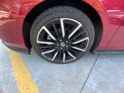 Used 2023 Honda Accord Touring image 31