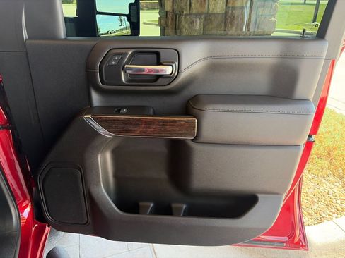 Used 2022 GMC Sierra 2500 SLE w/ SLE Value Package; AWD/4WD image 20