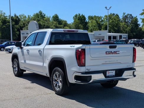 Used 2024 GMC Sierra 1500 SLT w/ SLT Premium Package AWD/4WD image 5