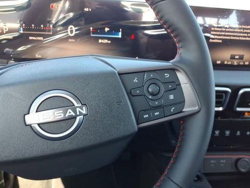 New 2026 Nissan Sentra SR FWD image 10