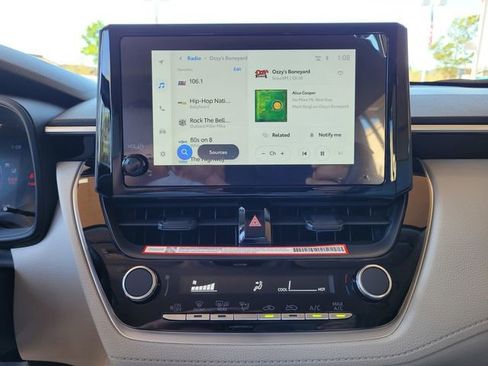 New 2026 Toyota Corolla Cross L image 11