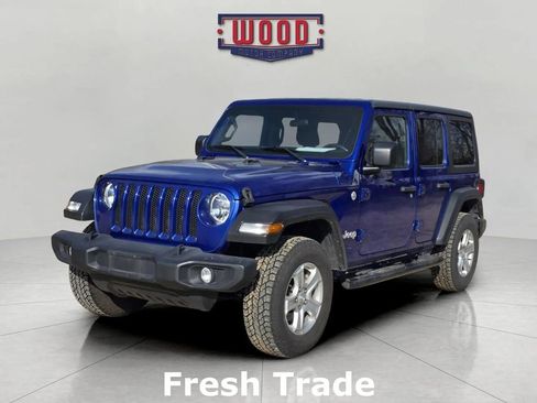 Used 2019 Jeep Wrangler Unlimited Sport S image 3
