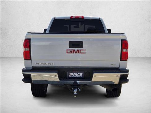 Used 2017 GMC Sierra 2500 SLT image 8