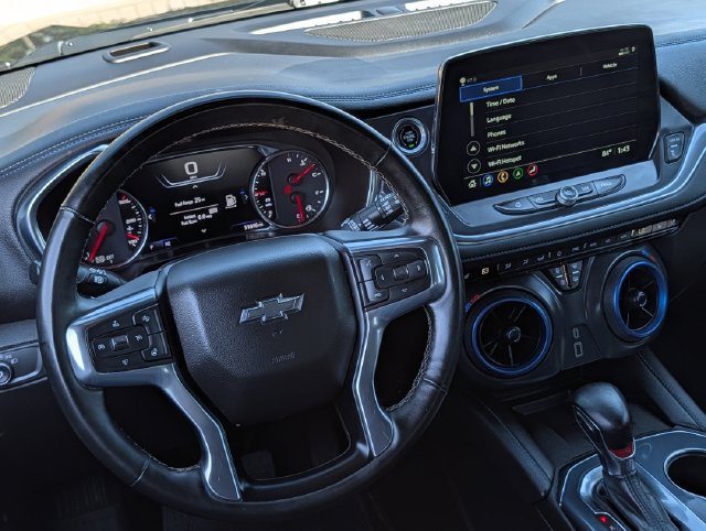 Used 2024 Chevrolet Blazer RS w/ Enhanced Convenience Package FWD image 11