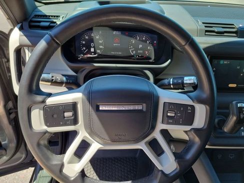 Used 2020 Land Rover Defender 110 AWD/4WD image 17