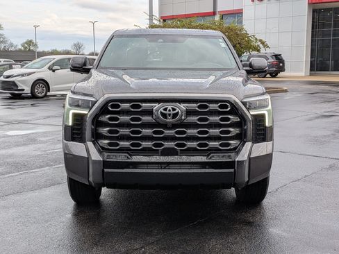 Used 2025 Toyota Tundra Platinum AWD/4WD image 2