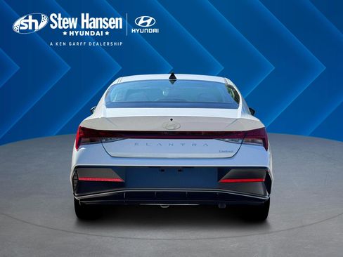 New 2026 Hyundai Elantra Limited FWD image 7