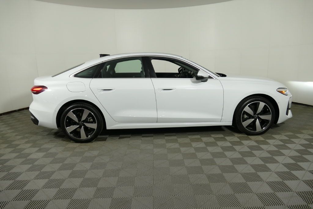 Used 2025 Audi A5 2.0T Premium w/ Convenience Package AWD/4WD image 2