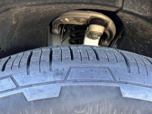 Certified 2025 Mercedes-Benz GLE 350 350 image 12