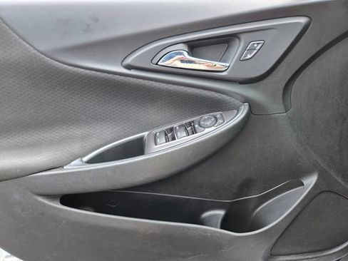 Used 2022 Chevrolet Malibu LT FWD image 35