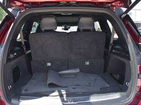 Used 2025 Jeep Grand Cherokee L Overland w/ Advanced Protech Group III AWD/4WD image 38