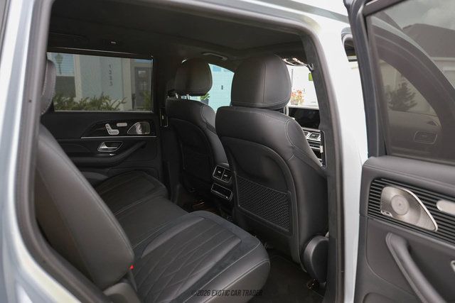 Used 2026 Mercedes-Benz GLS 63 AMG 4MATIC image 32