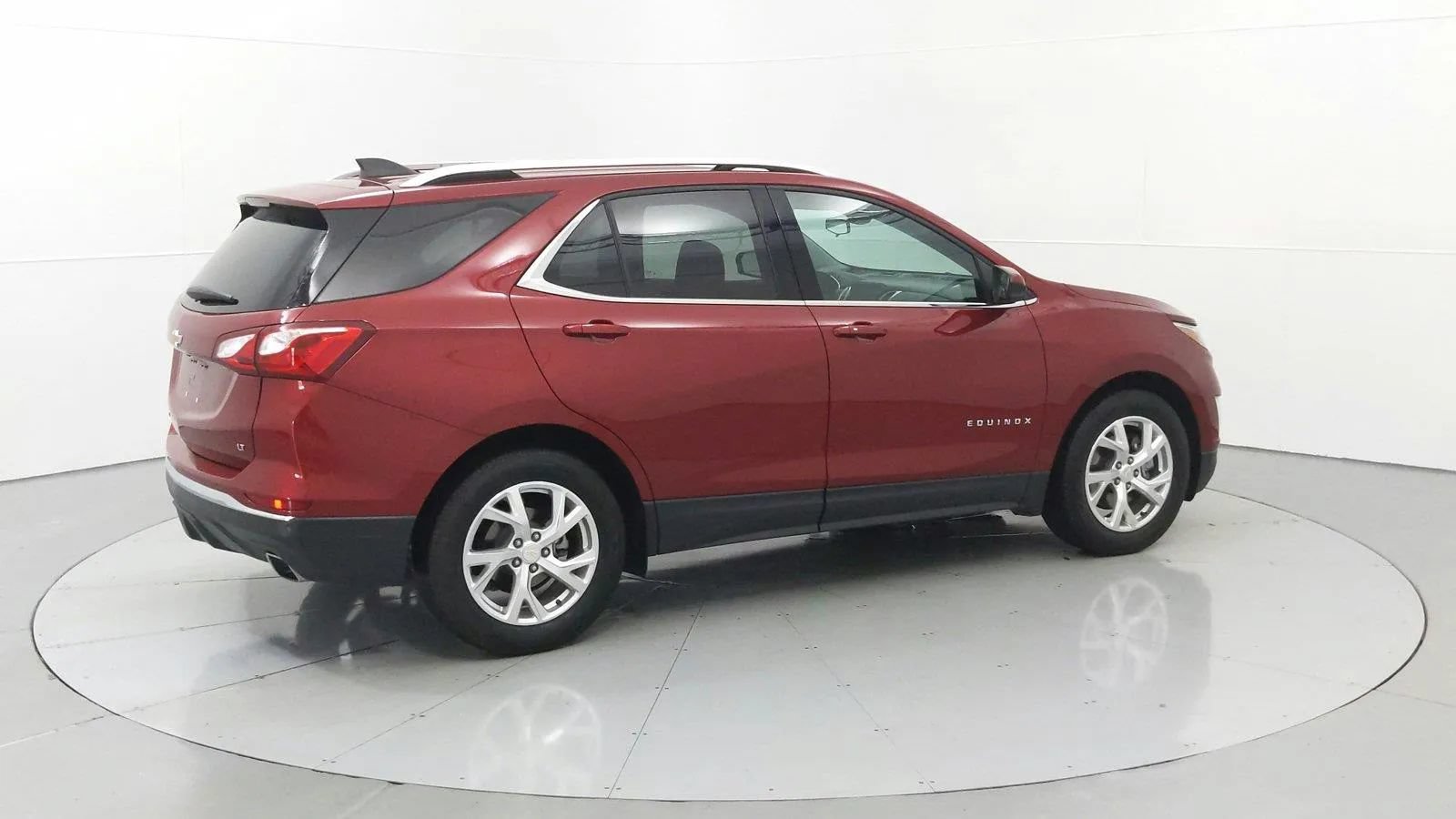 Used 2020 Chevrolet Equinox LT FWD image 7