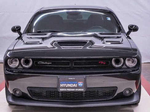 Used 2022 Dodge Challenger R/T Scat Pack RWD image 4