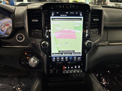 Used 2020 RAM 1500 Limited image 17