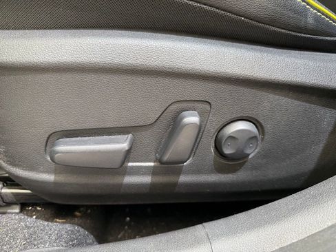Used 2020 Hyundai Kona Limited FWD image 18