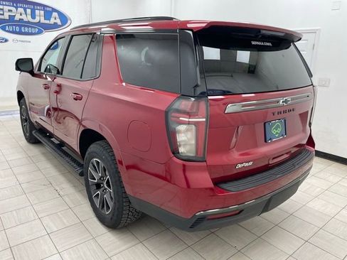 Used 2021 Chevrolet Tahoe Z71 w/ Luxury Package AWD/4WD image 17