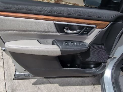 Used 2022 Honda CR-V EX-L image 10