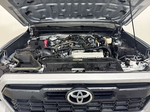 Used 2024 Toyota Tacoma TRD Off-Road image 27