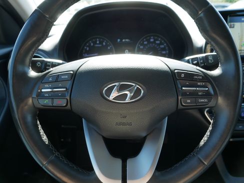 Used 2018 Hyundai Elantra GT w/ Tech Package 03 FWD image 25
