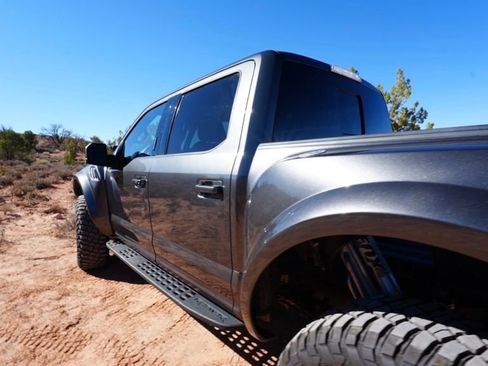 Used 2017 Ford F150 Raptor w/ Equipment Group 802A Luxury image 18