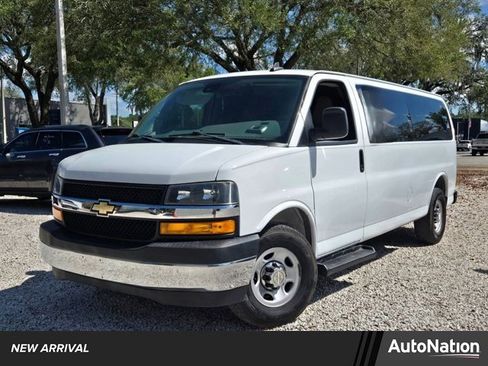 Used 2020 Chevrolet Express 3500 LT w/ LT Preferred Equipment Group RWD image 1