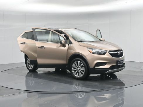 Used 2019 Buick Encore Preferred image 7