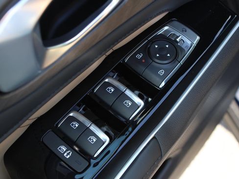 New 2026 Kia Sorento SX Prestige w/ Olive Brown Leather Package image 14