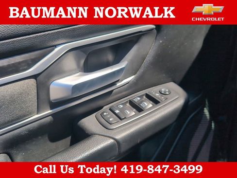 Used 2020 RAM 1500 Big Horn AWD/4WD image 10